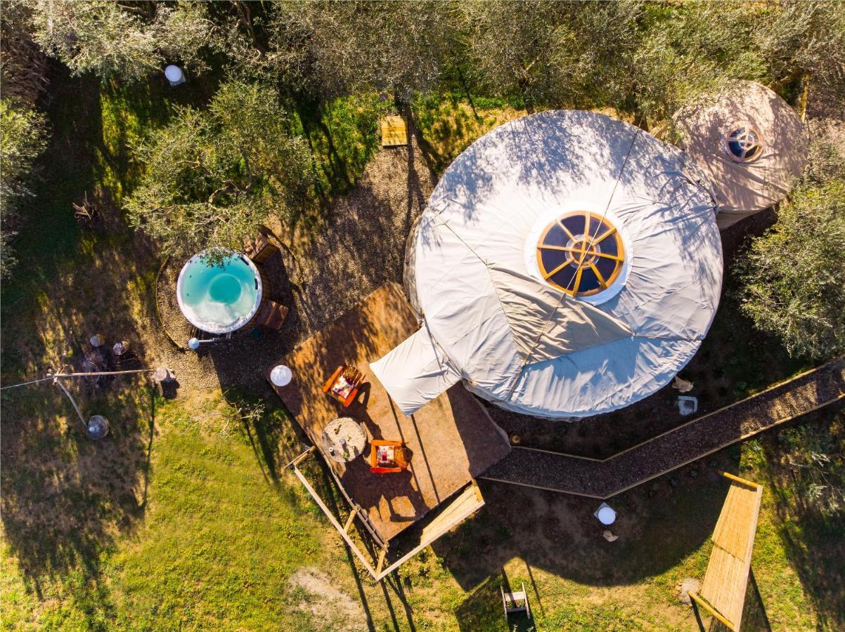 2 Cuori E 1 Yurta Glamping In Tuscany - Adults Only Asciano Ngoại thất bức ảnh