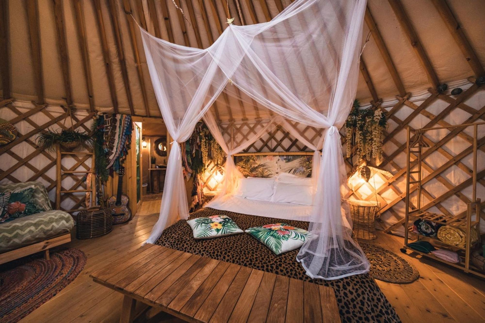 2 Cuori E 1 Yurta Glamping In Tuscany - Adults Only Asciano Ngoại thất bức ảnh